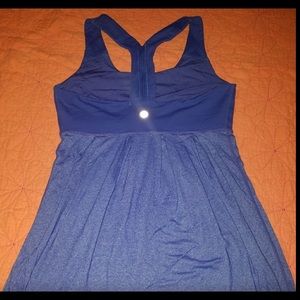 Lululemon tank